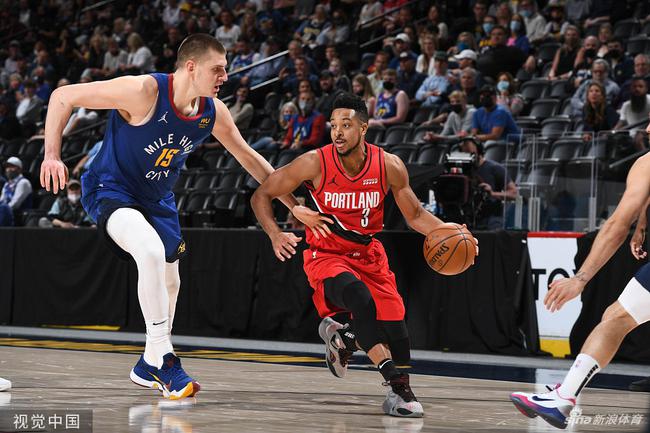 冯耀恩和冯 冯耀恩和冯